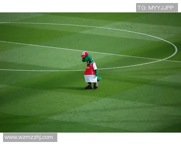 陈芳独家分享足球心得与技巧助你提升球技的秘诀与经验